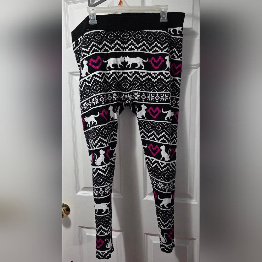Torrid Black and Pink Patterned Leggings